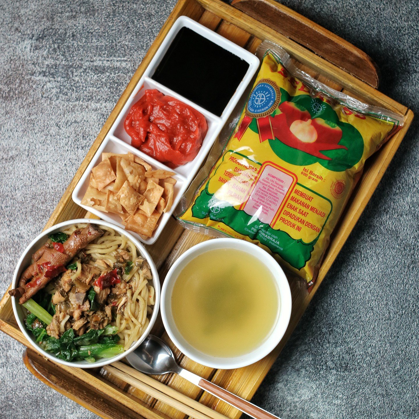 Saos Mie Ayam Bantal